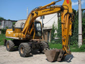 Колесный экскаватор Hyundai Robex 130W