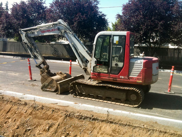 экскаватор Takeuchi TB 070